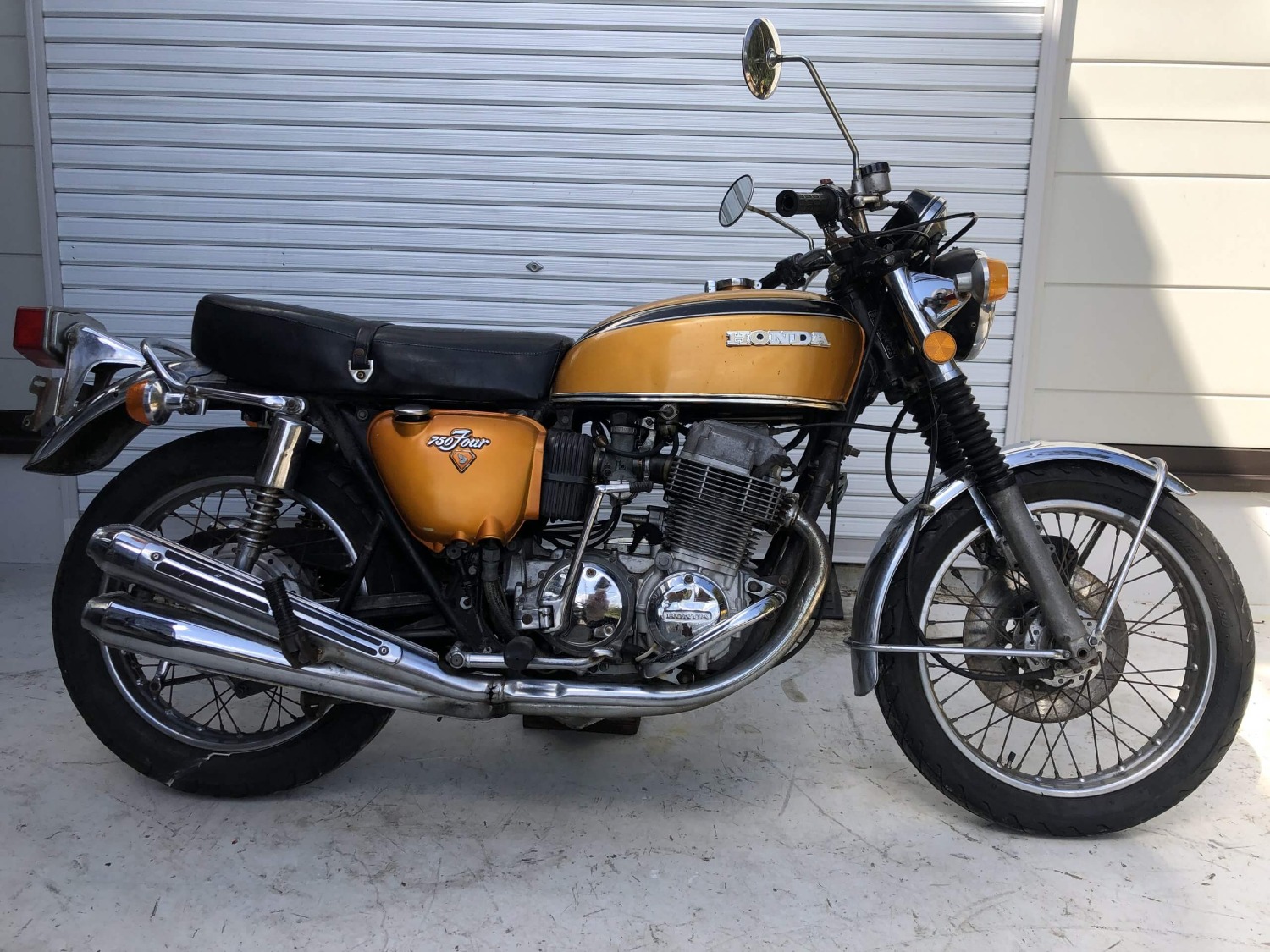 旧車・絶版車オートバイCB750 Four K2